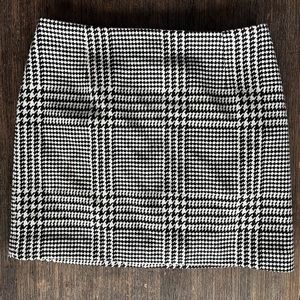 Cute Skirt, great for holiday parties!